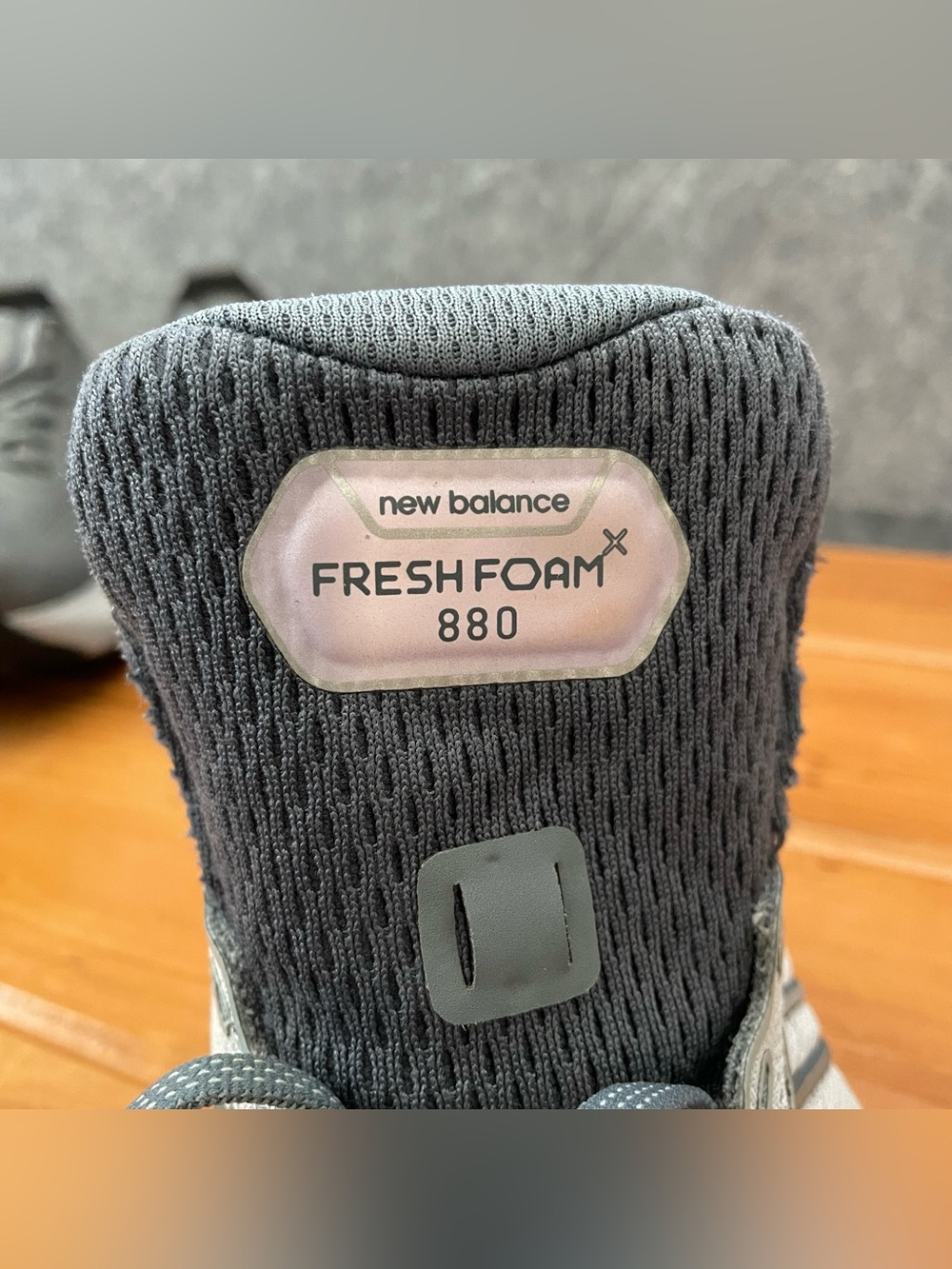 New Balance Fresh Foam X 880v11 Womens 10 B Gray Purple Running Shoes W880Z11 - Picture 8 of 16